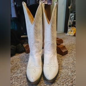 Elegant White Women's BOULET Boots